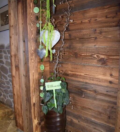 بنسيون Restaurant   Sonnblick