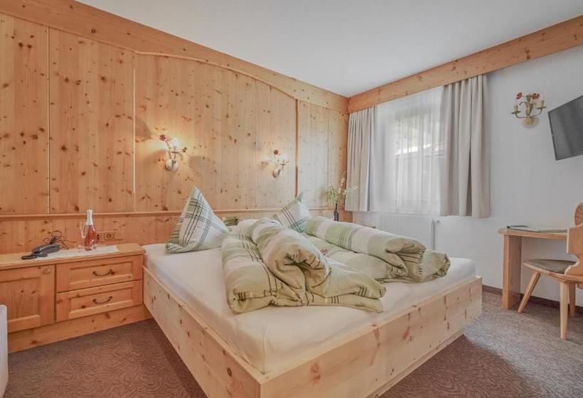 پانسیون Felsenstüberl