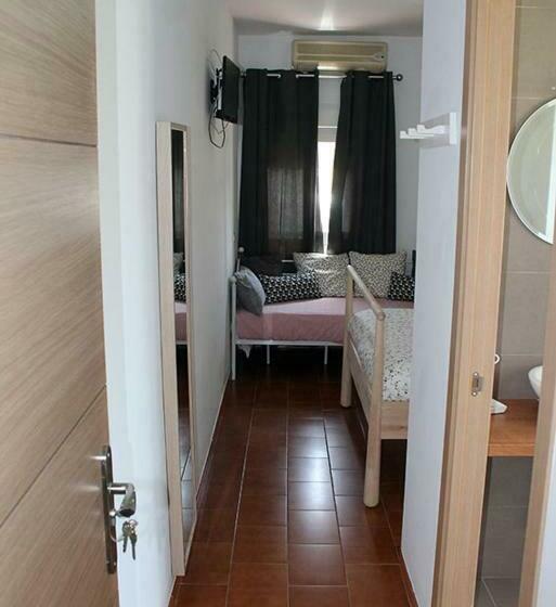 פנסיון Hostal Montilla Sotogrande