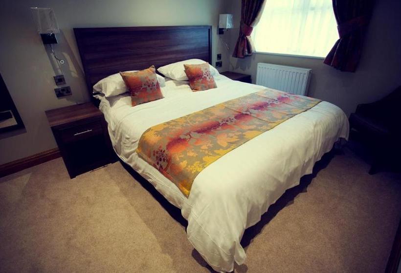 旅馆 The Black Swan