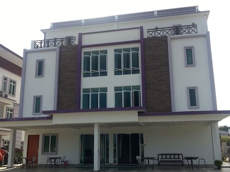 پانسیون Kompo Villa 2