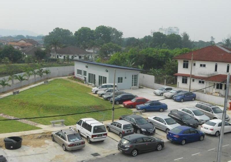 پانسیون Kompo Villa 2