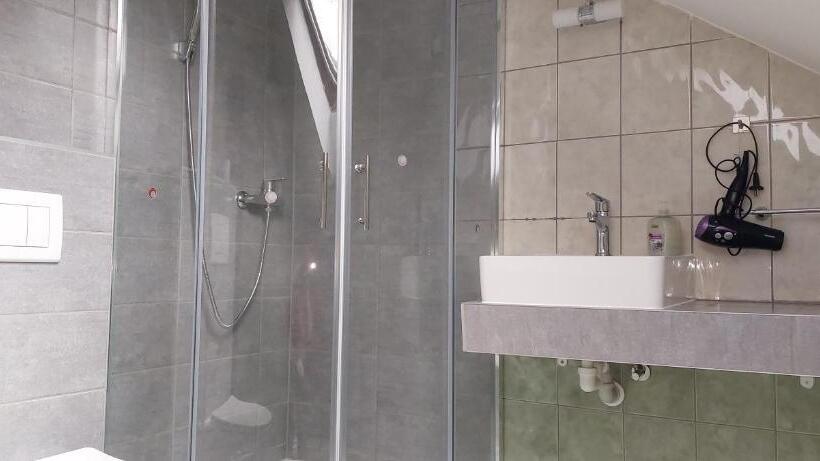 پانسیون Penzion U šelongů