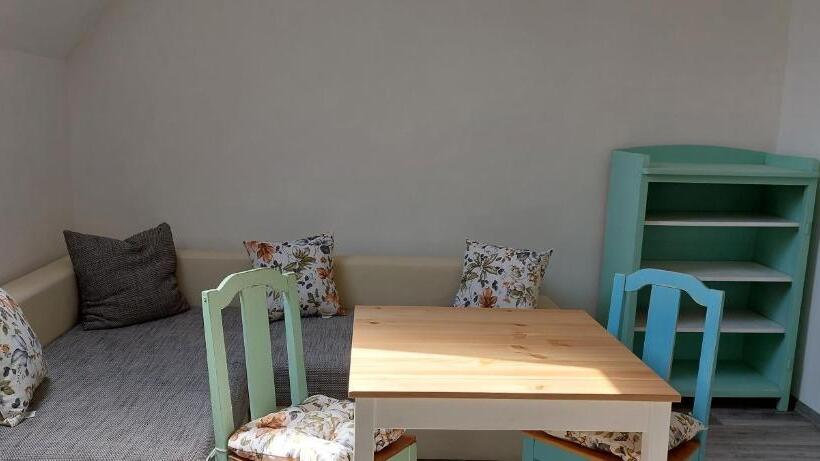 پانسیون Penzion U šelongů