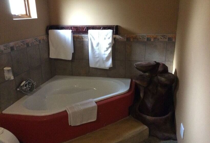 پانسیون The Orchards Executive Accomodation