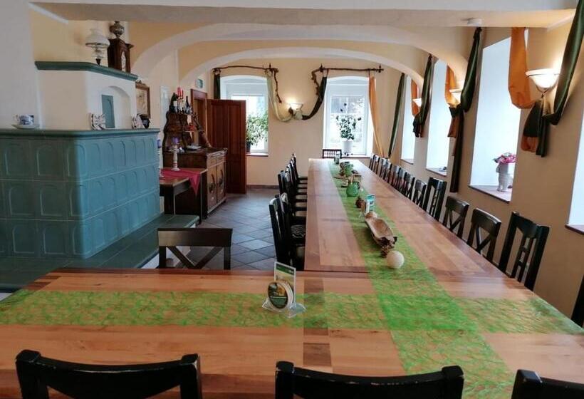 هاستل Gasthaus Zum Fuchs   Familie Andrä