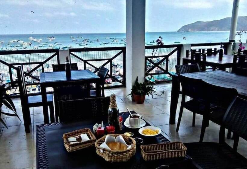 هاستل Hostal Humpback Internacional