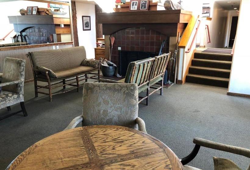 هاستل Mountain Home Inn