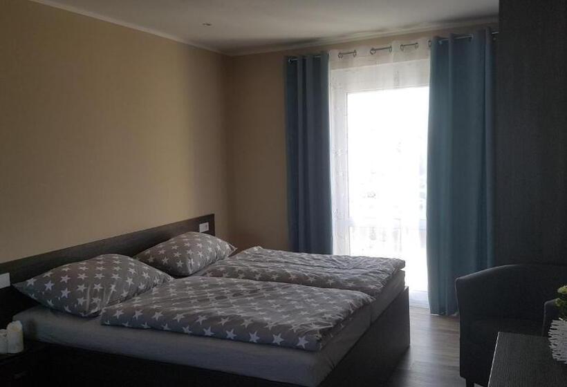 Пансион Holiday Centrum