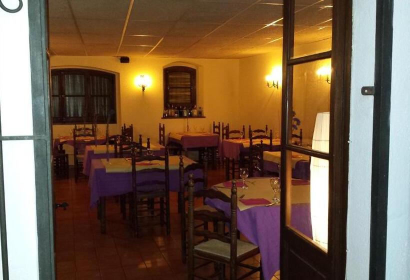 פנסיון L Argolla Hotel Pizzeria