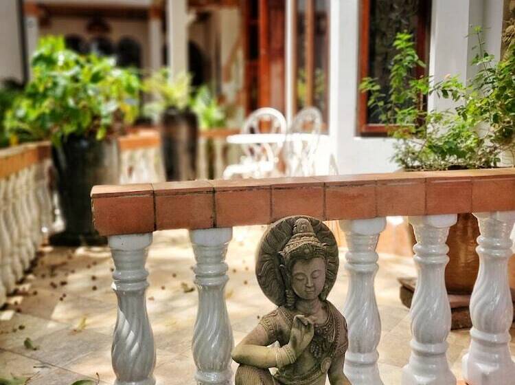 پانسیون Mut Mee Garden Guest House