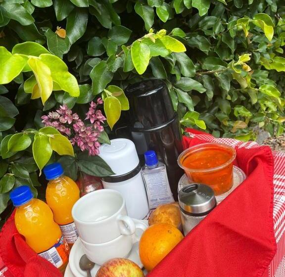 Пансион Pouzada Bom Clima   Servimos Cestas De Café Da Manhã   Melhor Custo Benefício Em Gravatá