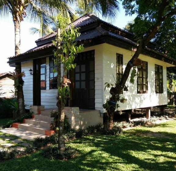 پانسیون Villa Thakhek