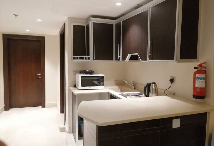 Rahhal Hotel Suites