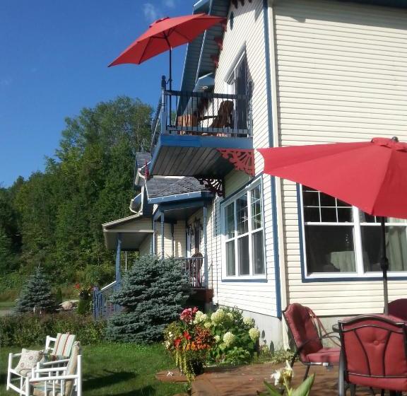 ユースホステル Domaine De La Baie, Les Suites