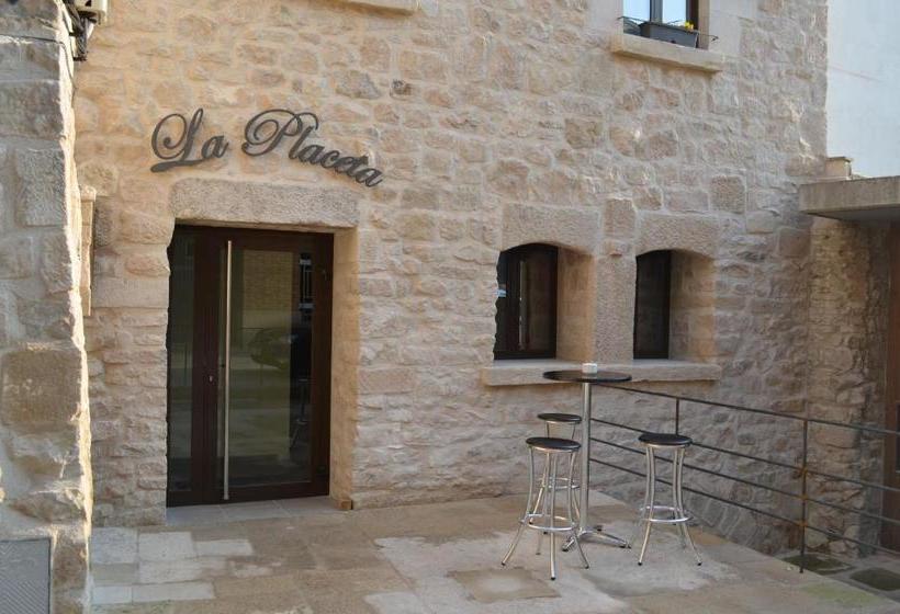 پانسیون Hostal La Placeta