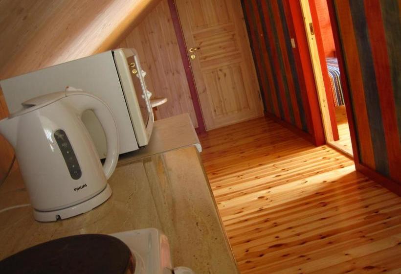 پانسیون Piibelehe Guest Accommodation