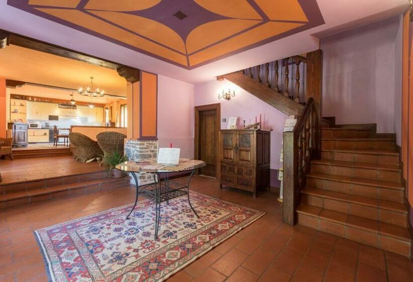 فندق Agriturismo Podere Villa Alessi