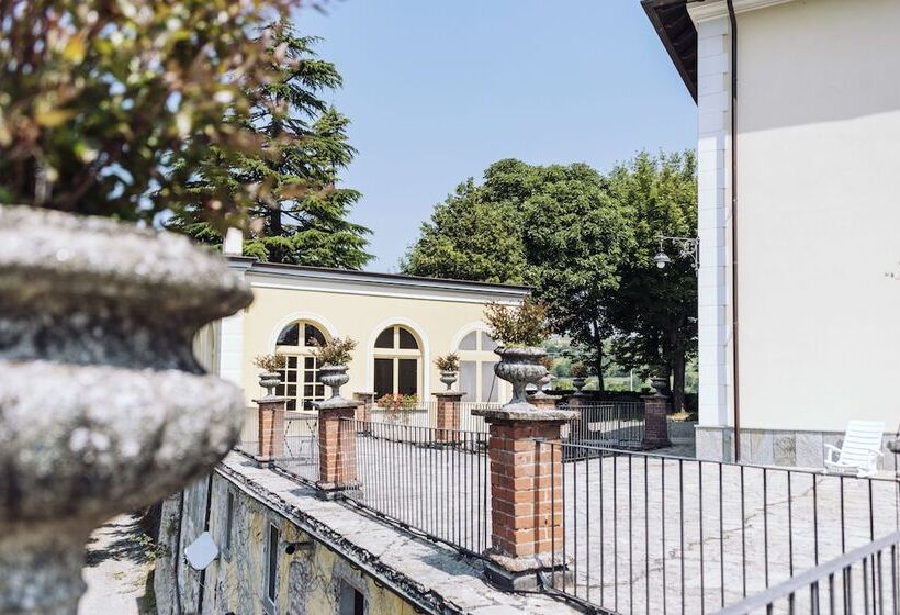 호텔 Castello Di Grillano Guest House