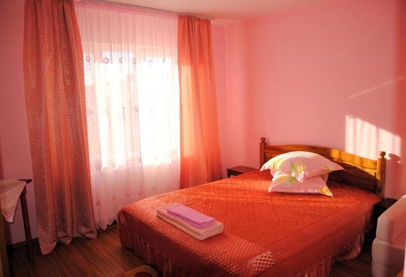 پانسیون Casa Sidor