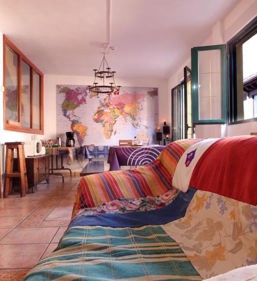 膳宿费 Duermevela Hostel
