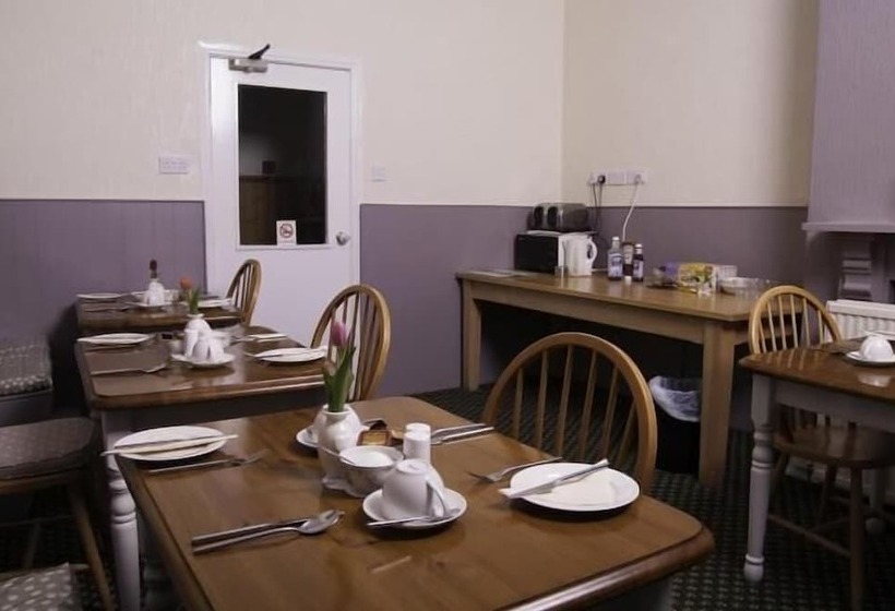 Пансион Fourways Guest House