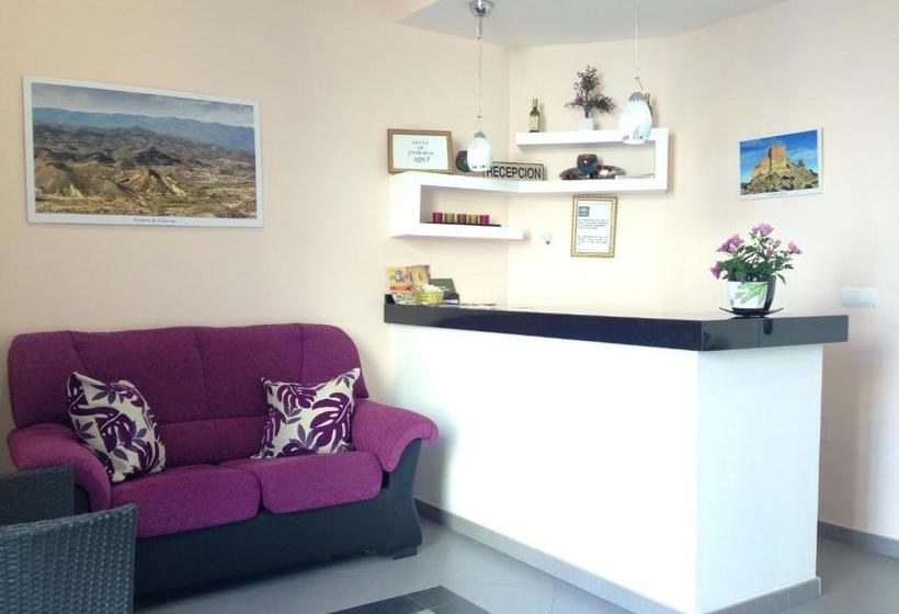 بنسيون Hostal Avenida