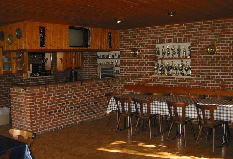 پانسیون Reiterhof Wollesen