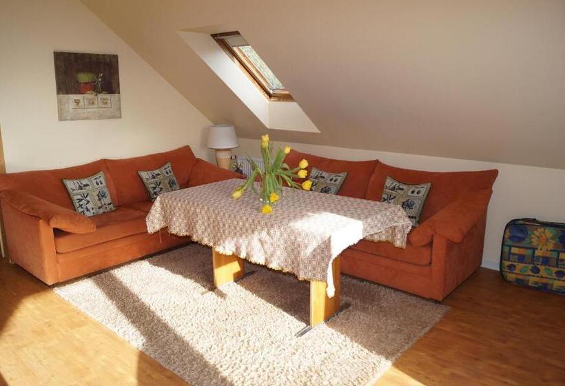 پانسیون Reiterhof Wollesen