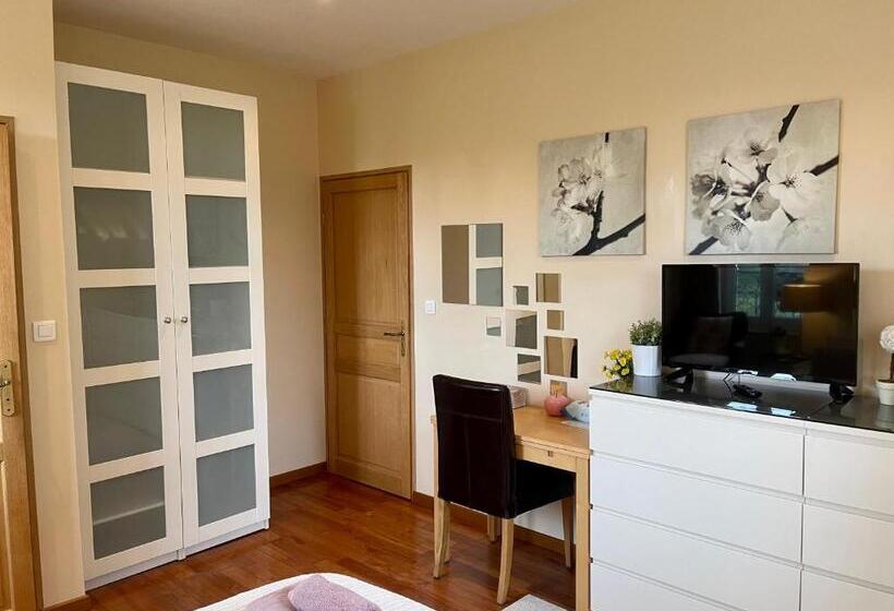 ペンション Gites Du Caylar   Chambres Et Appartments