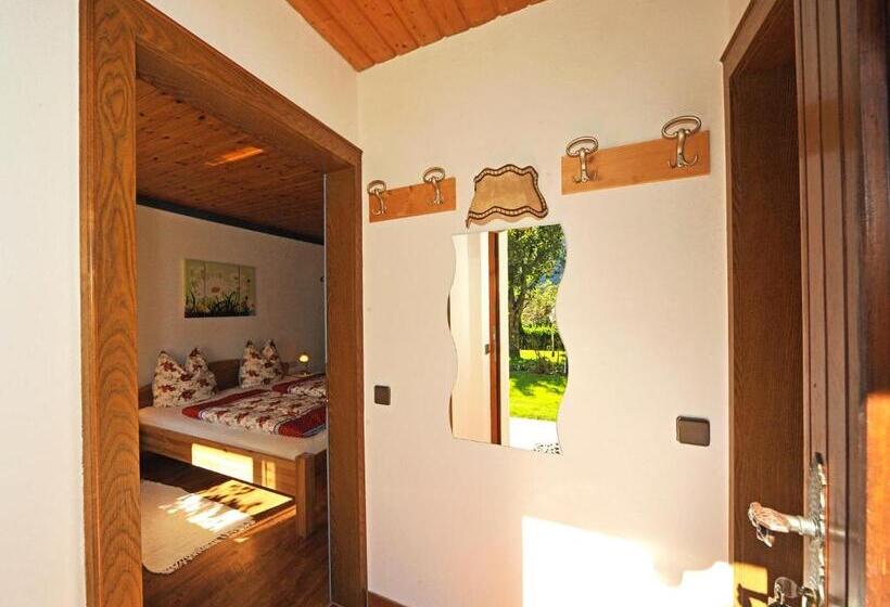 פנסיון Haus Hasslacher