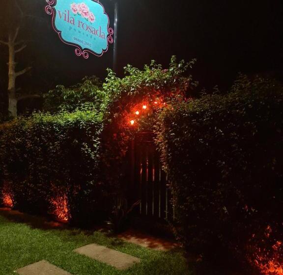 پانسیون Pousada Vila Rosada