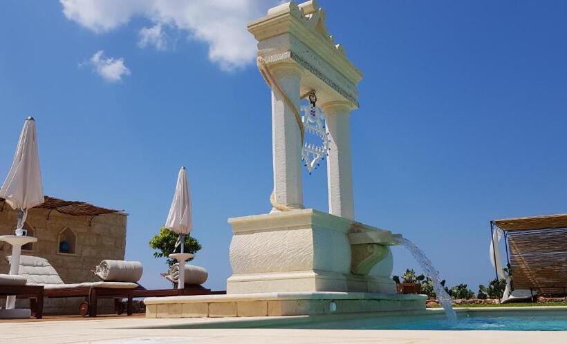 בית מלון כפרי Masseria Cisternella