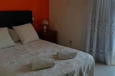 پانسیون Bela Alexandra Guest House