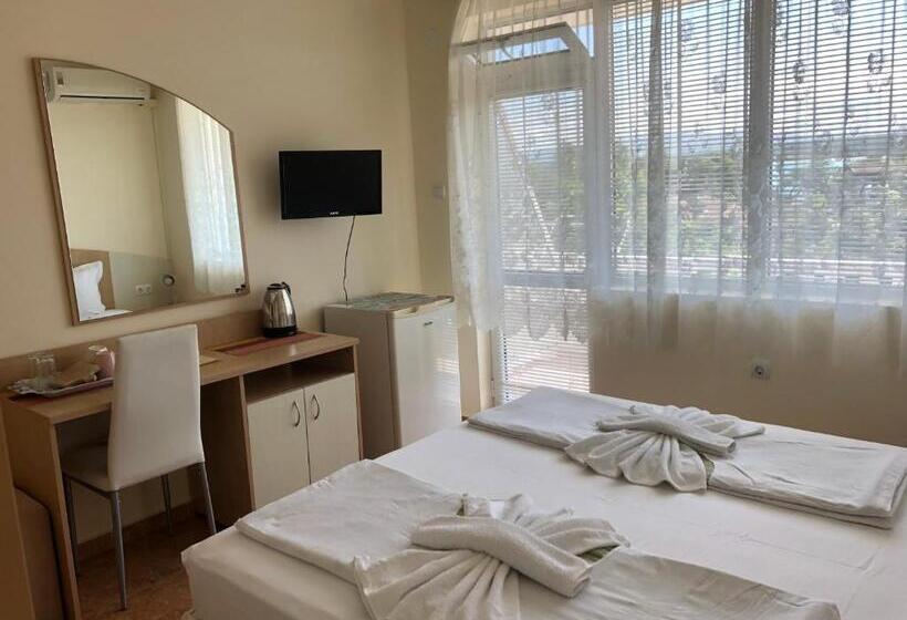 پانسیون Borko Guest House