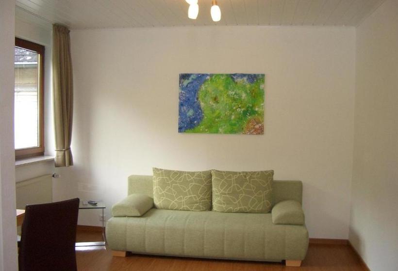 بنسيون Gästehaus Weberskirch