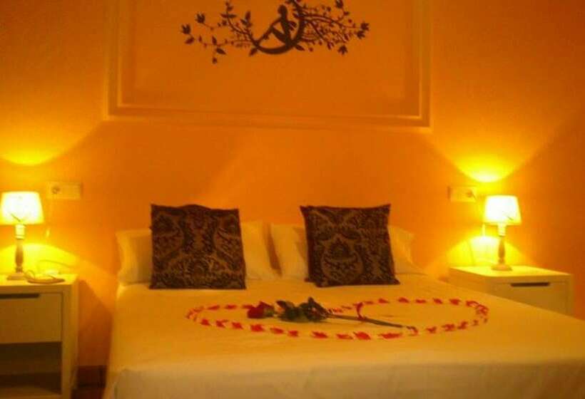 پانسیون La Masia De Tamariu