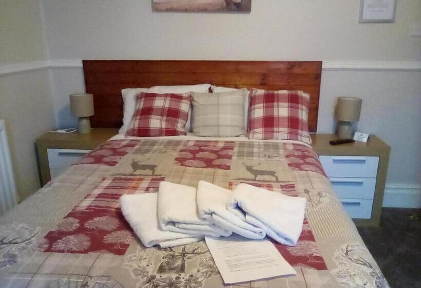 פנסיון Weybourne Guest House