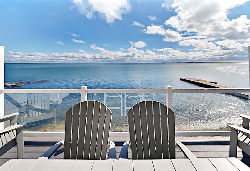 Put In Bay Condos