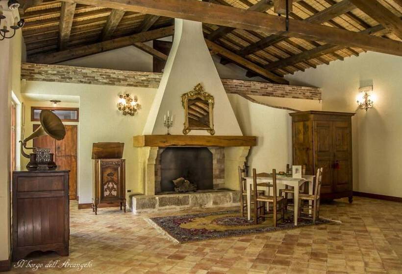 Отель Il Borgo Dell Arcangelo