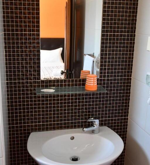 پانسیون Alojamentos Vitinho   Vila Nova Milfontes