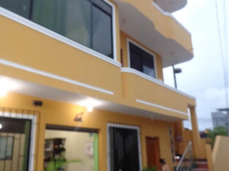 پانسیون Hostal Casa Cascada