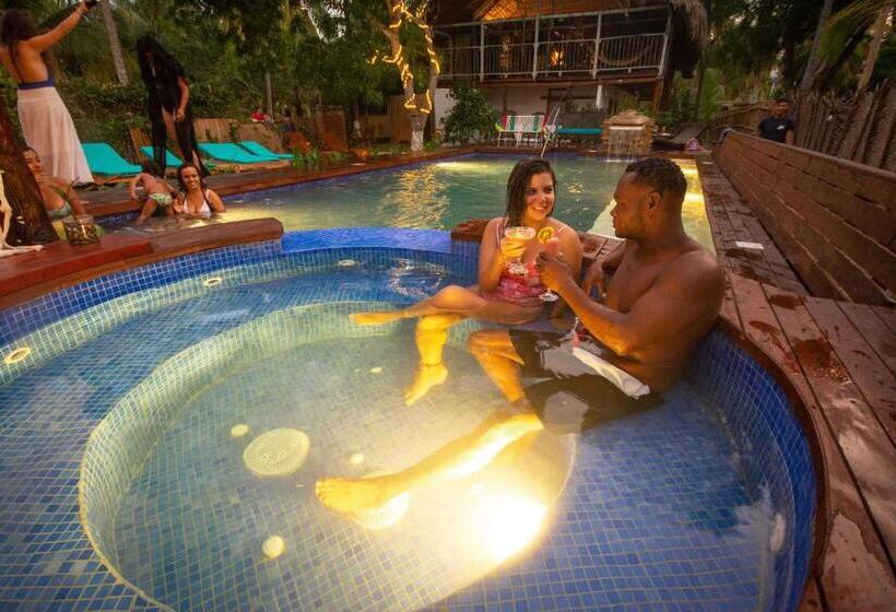 پانسیون Finca Escondida