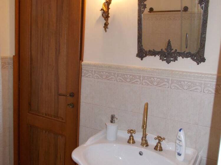 ホテル Agriturismo Ercolana