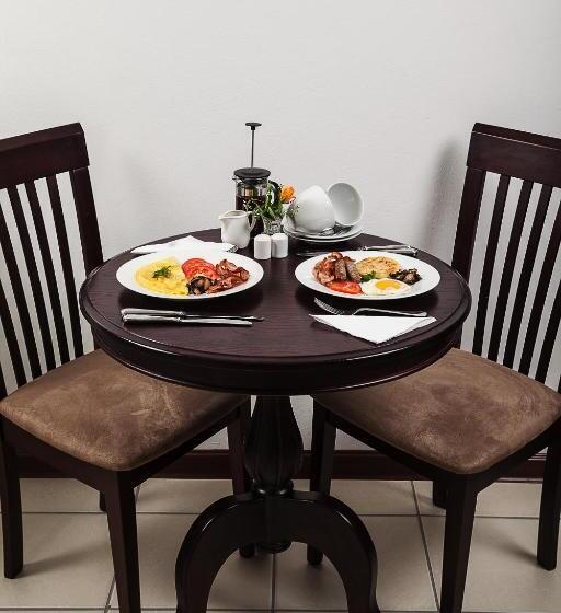 پانسیون Newton Sands Guesthouse