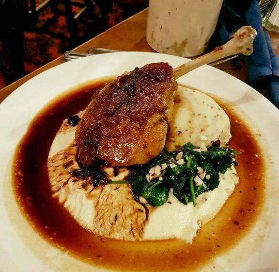 ユースホステル The Ship Inn Fowey