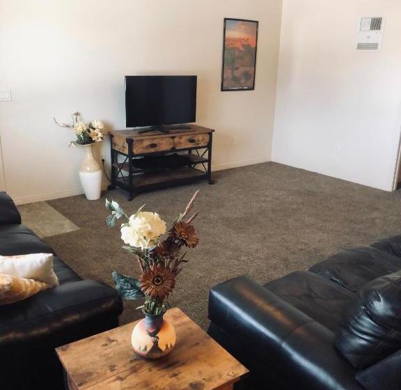 Cedar Canyon Condos