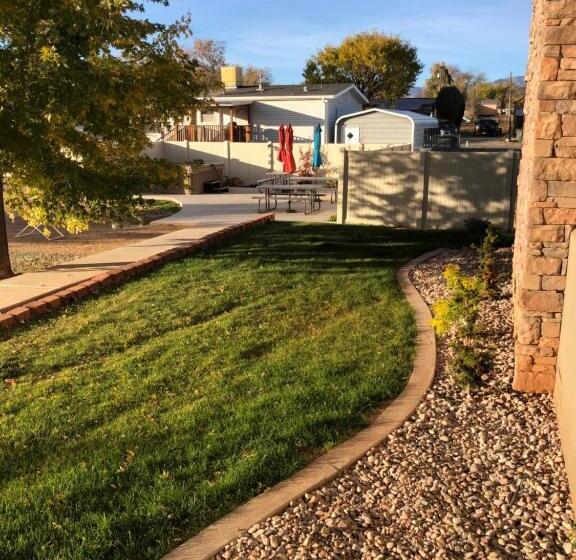 Cedar Canyon Condos