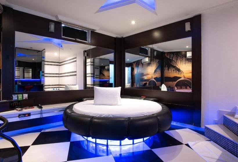 Motel Fantasy 2