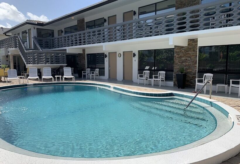 Ocean Villas Of Deerfield